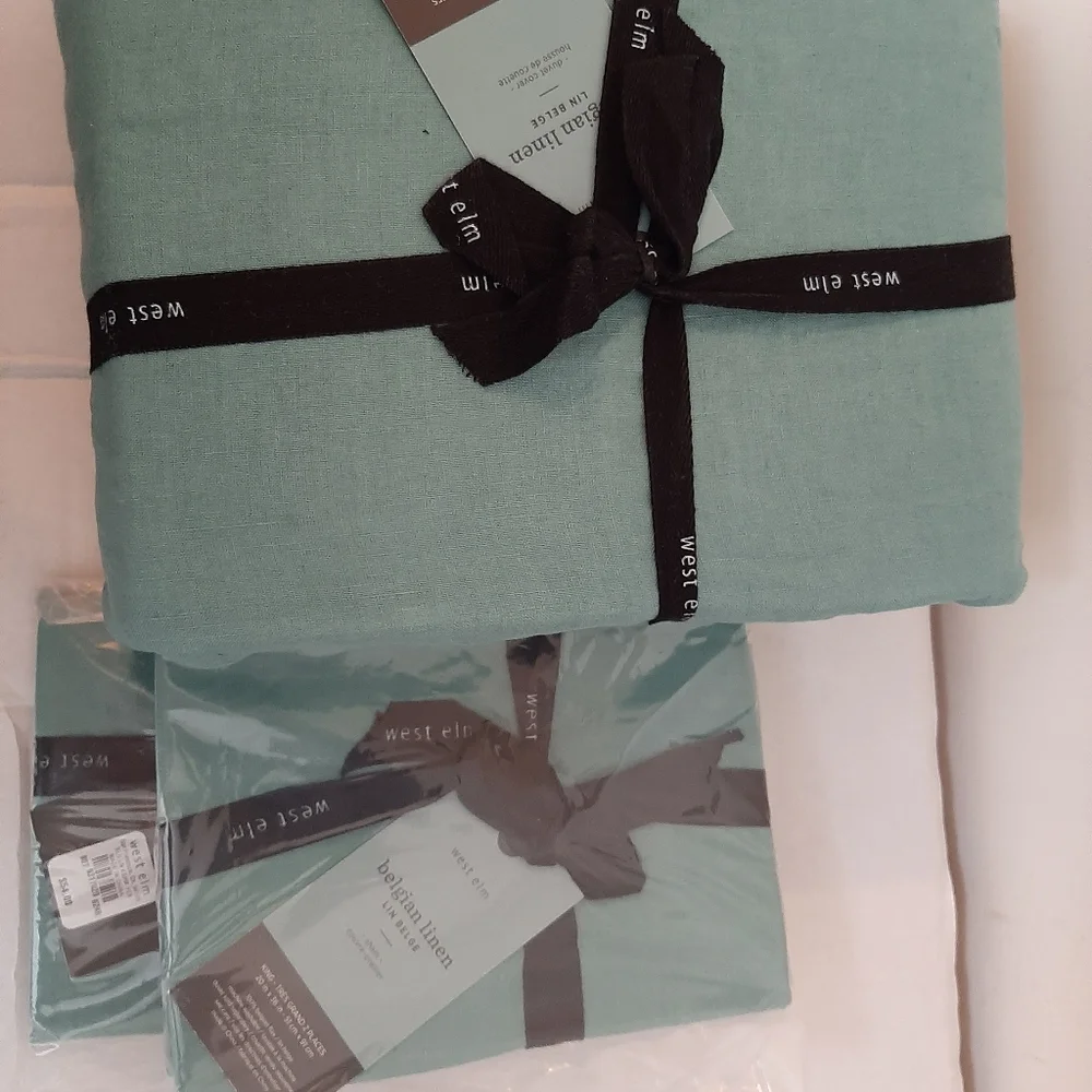 West Elm KING Belgian Flax Linen Duvet Cover & 2 KING shams Peacock